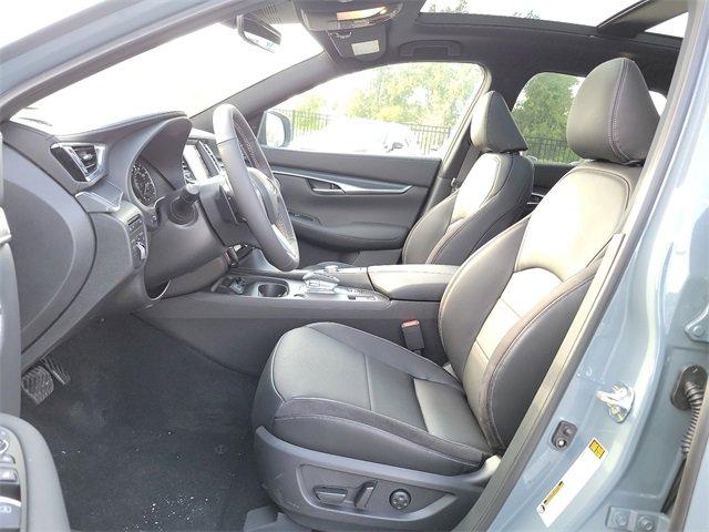 2024 INFINITI QX50 Vehicle Photo in Willow Grove, PA 19090