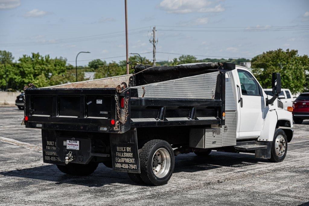 2009 Chevrolet CC5500 Vehicle Photo in AKRON, OH 44320-4088