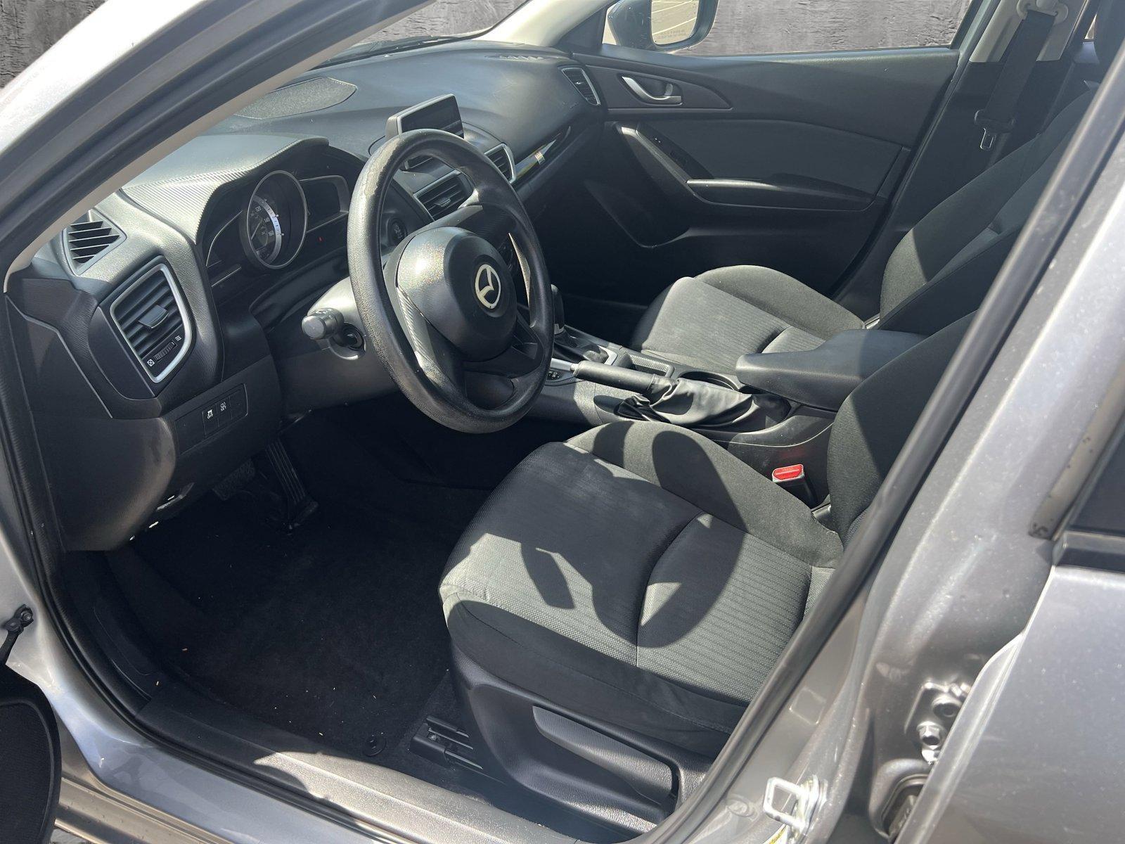 2015 Mazda Mazda3 Vehicle Photo in VALENCIA, CA 91355-1705