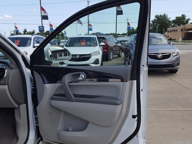 2017 Buick Enclave Vehicle Photo in ELYRIA, OH 44035-6349