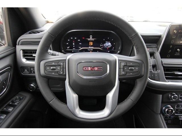 2024 GMC Yukon Vehicle Photo in ROSENBERG, TX 77471-5675