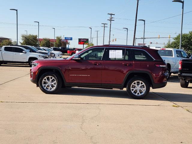 2022 Jeep Grand Cherokee Vehicle Photo in Cleburne, TX 76033