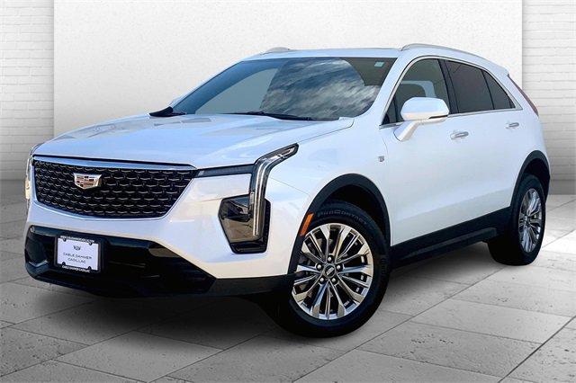 2024 Cadillac XT4 Vehicle Photo in TOPEKA, KS 66609-0000