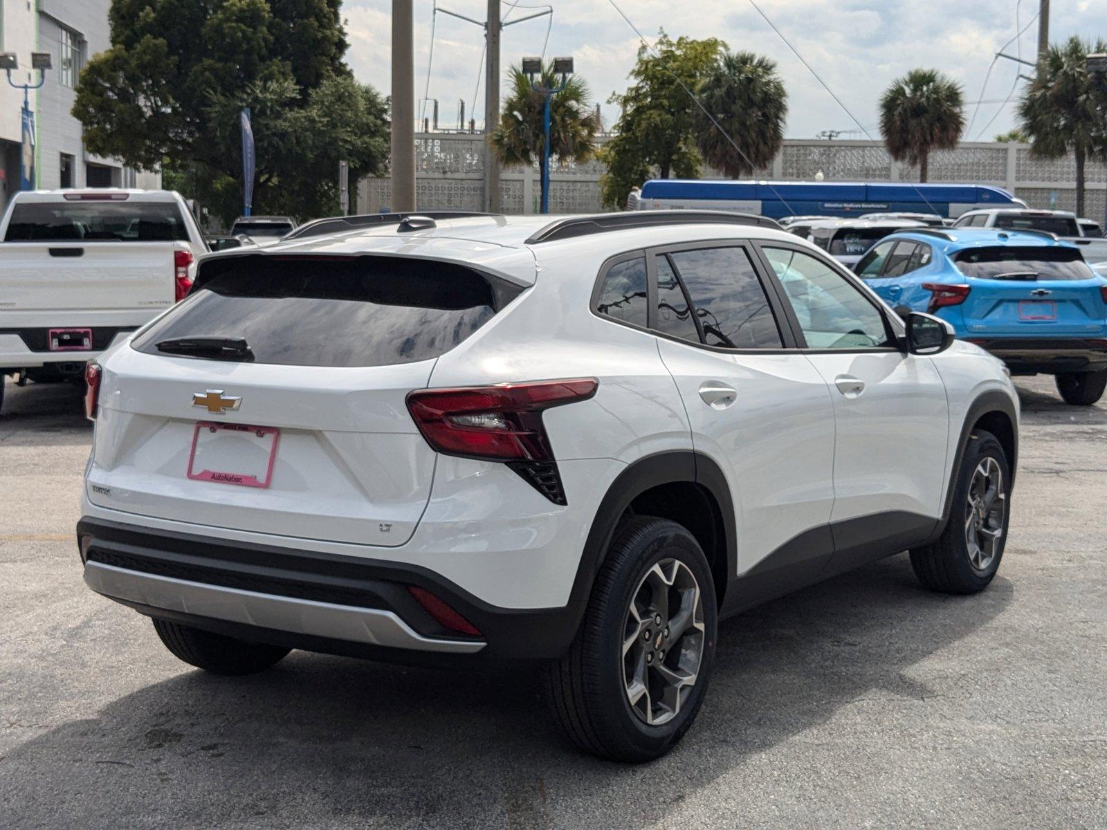 2025 Chevrolet Trax Vehicle Photo in MIAMI, FL 33134-2699