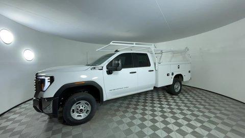 2024 GMC Sierra 2500 HD Vehicle Photo in GILBERT, AZ 85297-0402