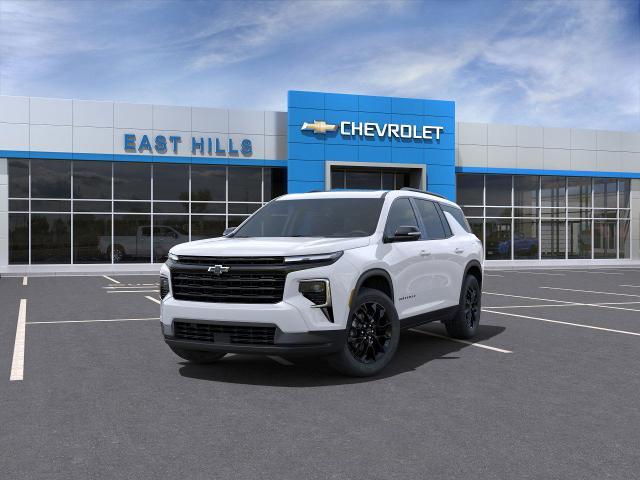 2024 Chevrolet Traverse Vehicle Photo in DOUGLASTON, NY 11362-1062