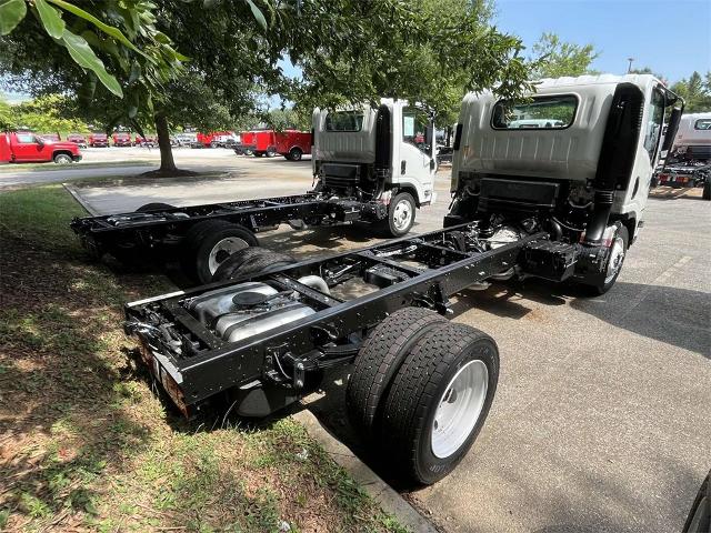 2025 Chevrolet Low Cab Forward 4500 Vehicle Photo in ALCOA, TN 37701-3235