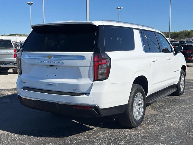 2023 Chevrolet Suburban Vehicle Photo in GREEN BAY, WI 54302-3701