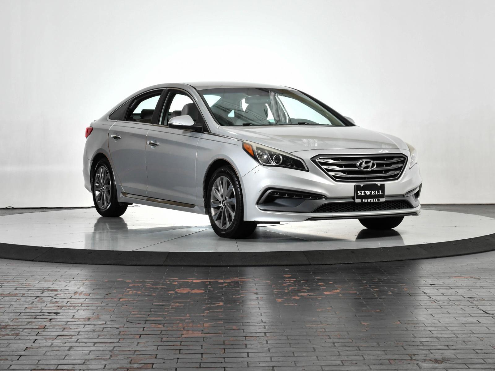 2015 Hyundai SONATA Vehicle Photo in DALLAS, TX 75235