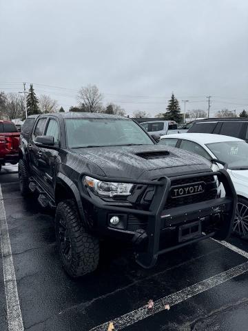 2017 Toyota Tacoma Vehicle Photo in NEENAH, WI 54956-2243