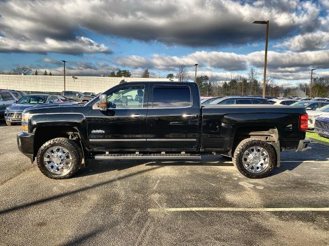 2017 Chevrolet Silverado 2500HD Vehicle Photo in WILLIAMSVILLE, NY 14221-2883