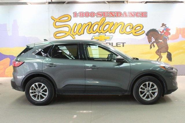 2022 Ford Escape Vehicle Photo in GRAND LEDGE, MI 48837-9199