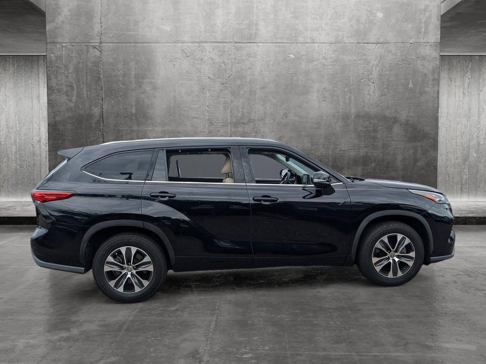 2020 Toyota Highlander Vehicle Photo in Wesley Chapel, FL 33544