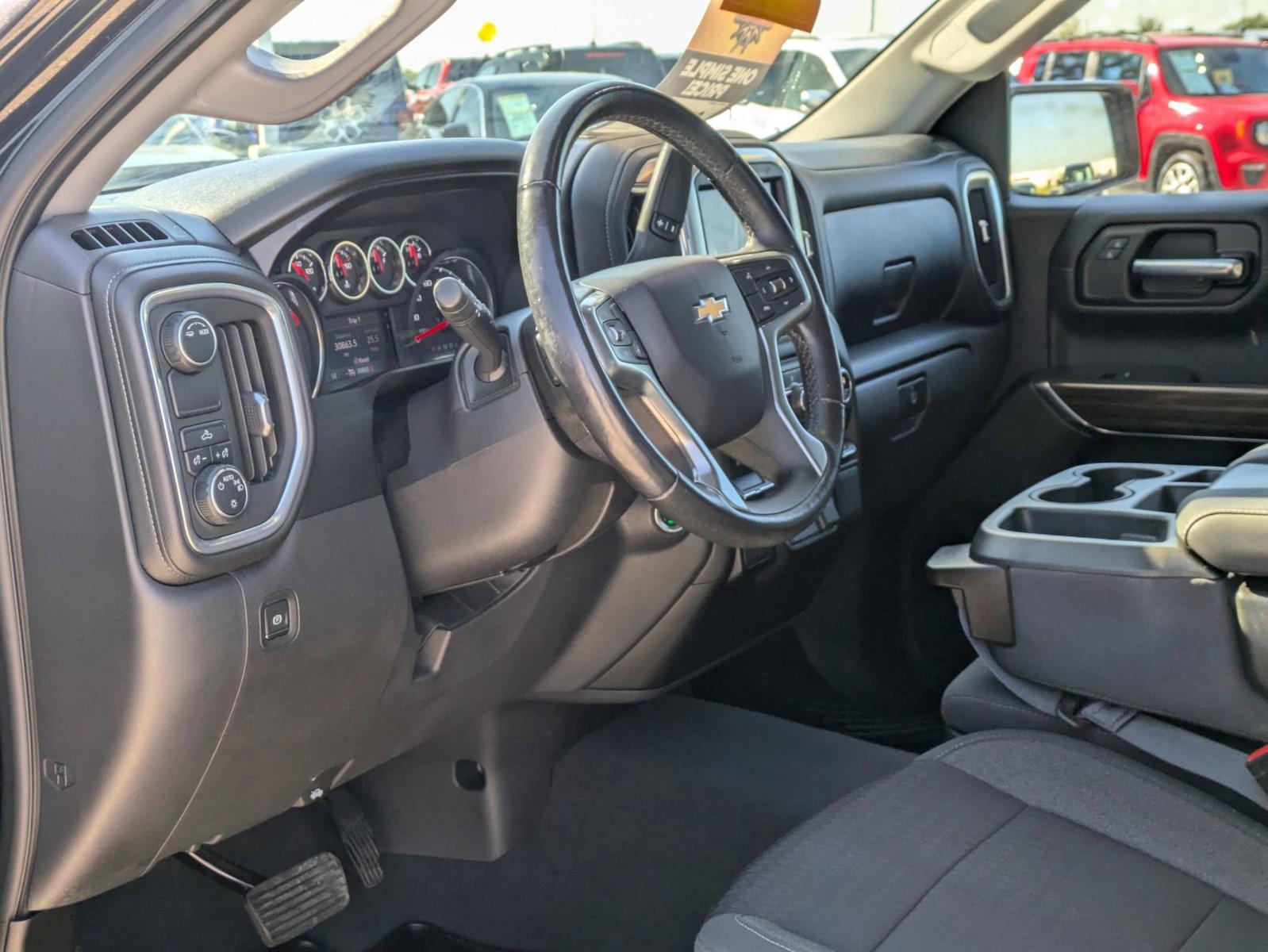 2021 Chevrolet Silverado 1500 Vehicle Photo in Seguin, TX 78155