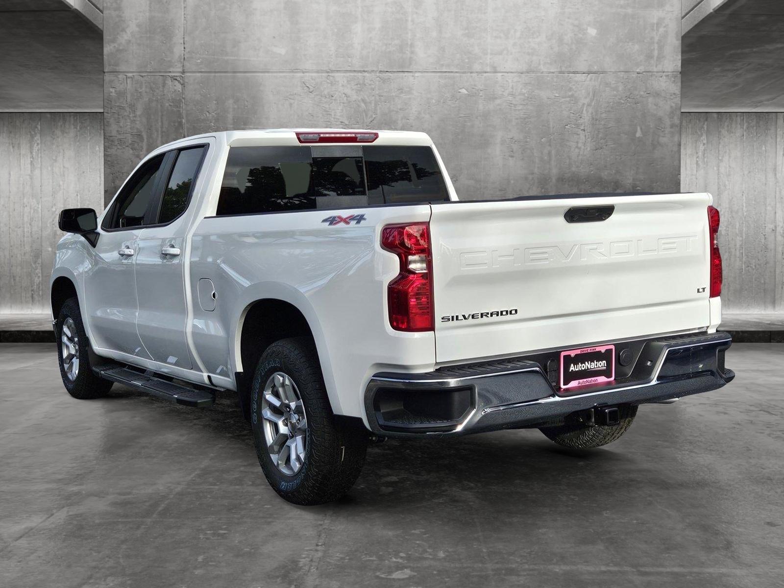 2025 Chevrolet Silverado 1500 Vehicle Photo in GREENACRES, FL 33463-3207