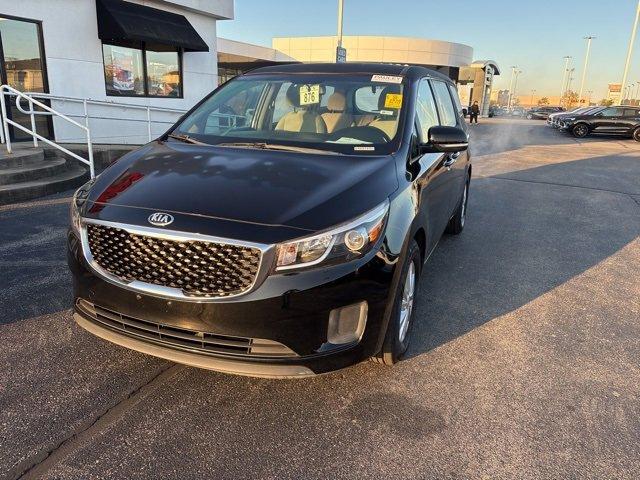 Used 2018 Kia Sedona L with VIN KNDMA5C12J6409793 for sale in Muncie, IN