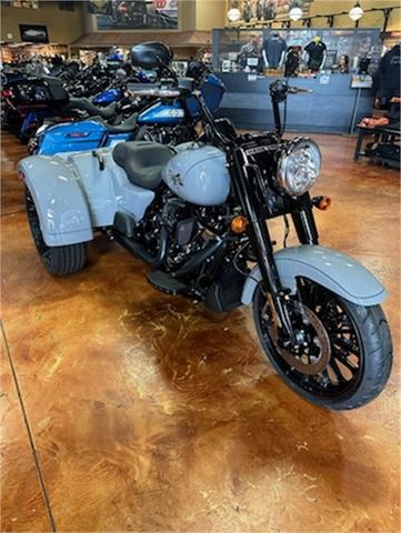 Harley davids s power shops wheels trike