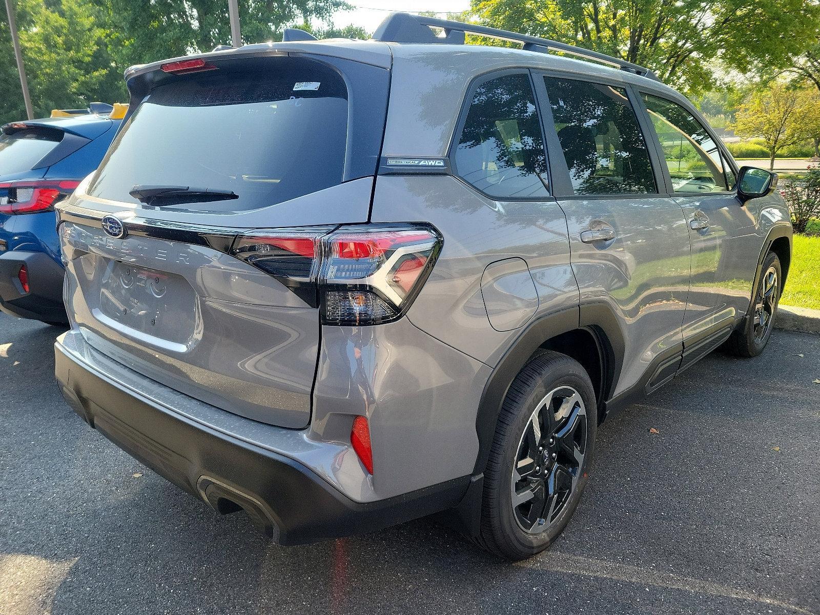 2025 Subaru Forester Vehicle Photo in BETHLEHEM, PA 18017