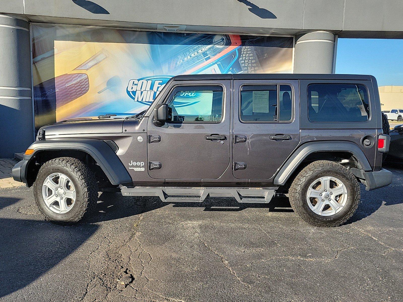 2018 Jeep Wrangler Unlimited Vehicle Photo in Saint Charles, IL 60174