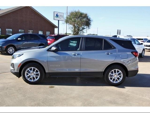 2024 Chevrolet Equinox Vehicle Photo in ROSENBERG, TX 77471-5675