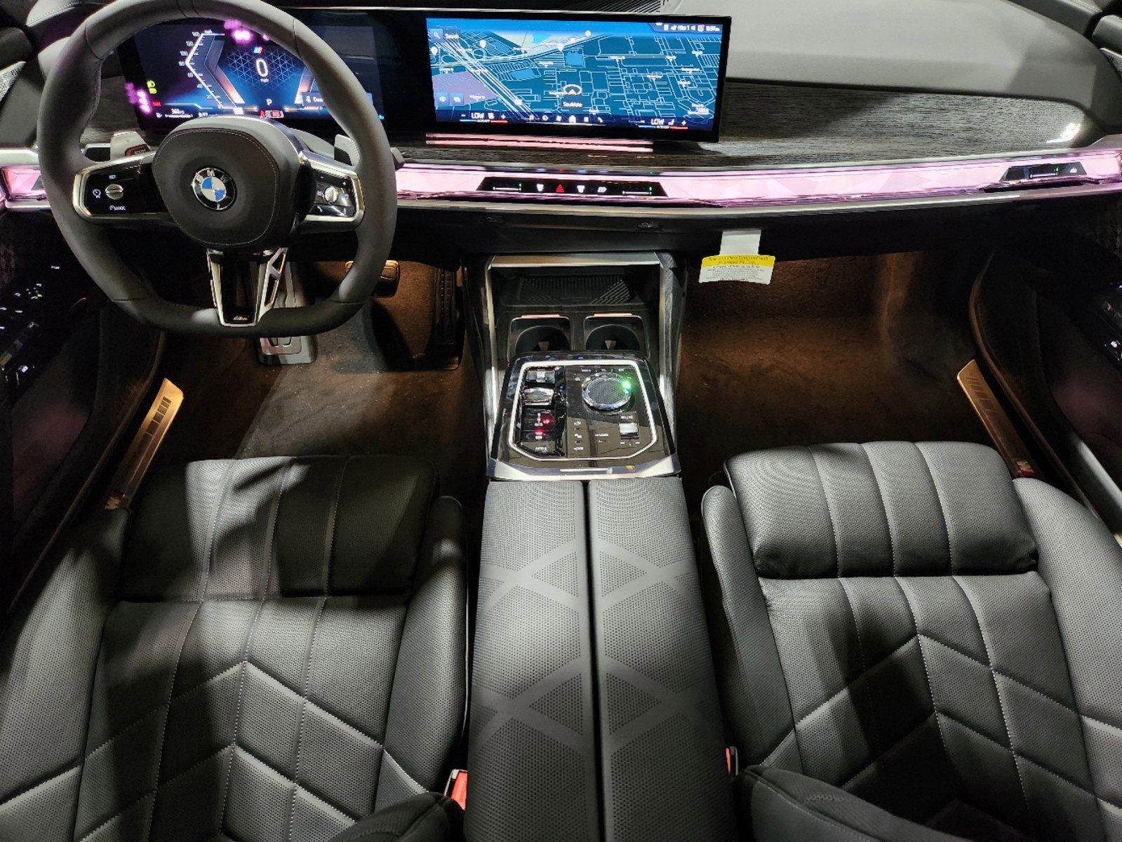 2024 BMW 760i xDrive Vehicle Photo in GRAPEVINE, TX 76051