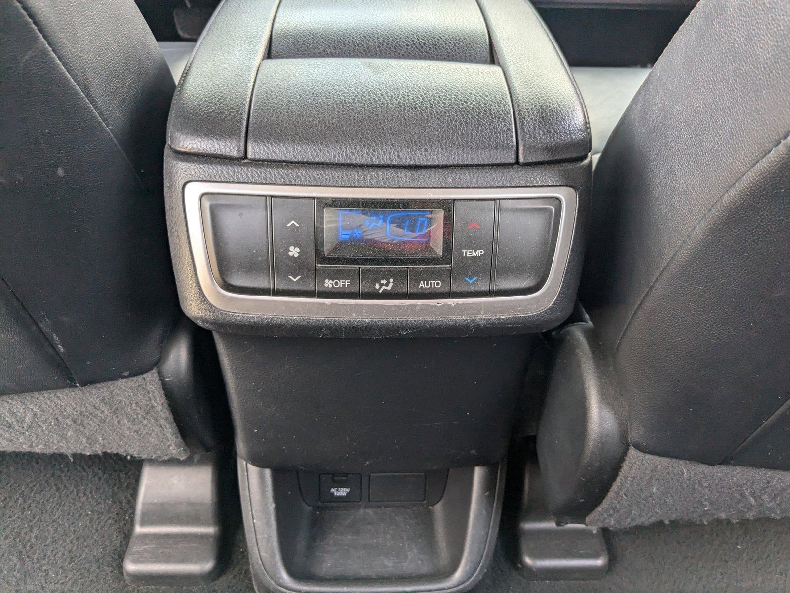 2019 Toyota Highlander Vehicle Photo in Winter Park, FL 32792