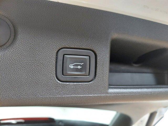 2023 Chevrolet Equinox Vehicle Photo in SAUK CITY, WI 53583-1301