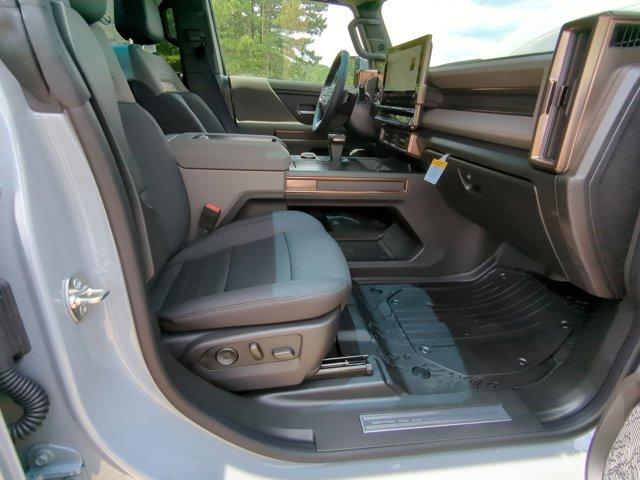 2024 GMC HUMMER EV SUV Vehicle Photo in ALBERTVILLE, AL 35950-0246