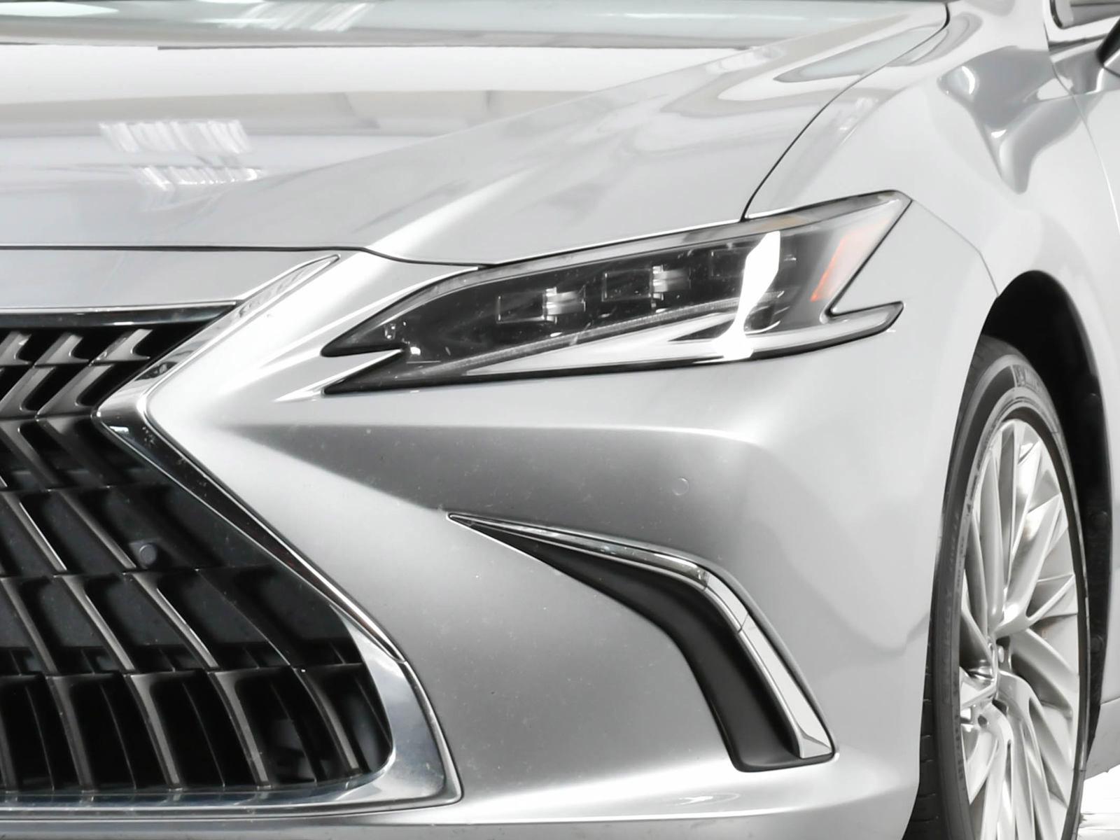 2022 Lexus ES 350 Vehicle Photo in DALLAS, TX 75235