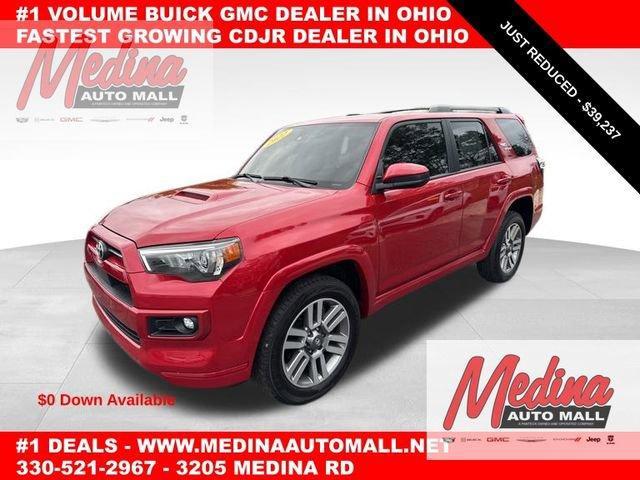 2022 Toyota 4Runner Vehicle Photo in MEDINA, OH 44256-9631