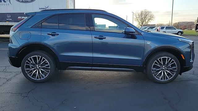 2025 Cadillac XT4 Vehicle Photo in JOLIET, IL 60435-8135