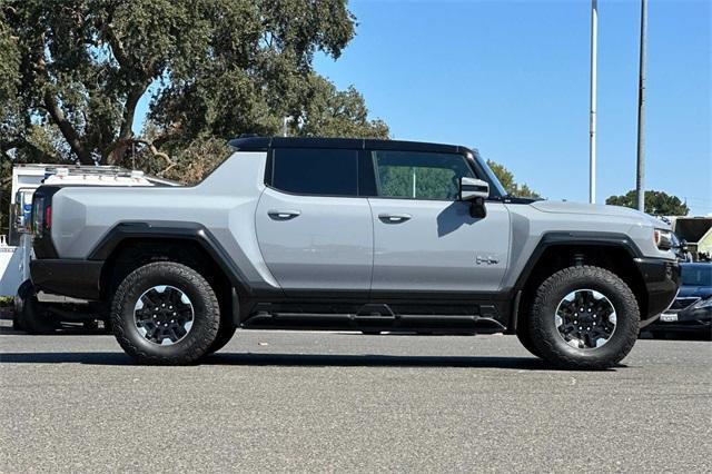 2024 GMC HUMMER EV Pickup Vehicle Photo in ELK GROVE, CA 95757-8703