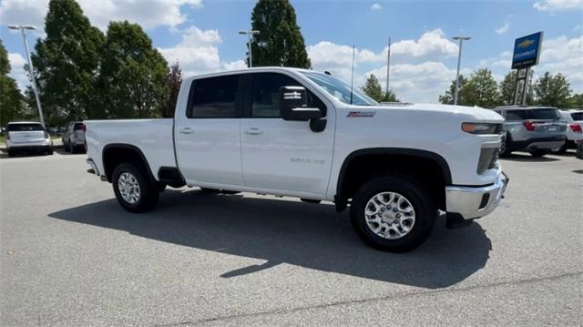 Used 2024 Chevrolet Silverado 2500HD LT with VIN 2GC4YNEY2R1145046 for sale in Bentonville, AR