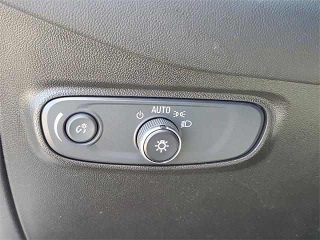 2020 Chevrolet Equinox Vehicle Photo in GRAND BLANC, MI 48439-8139