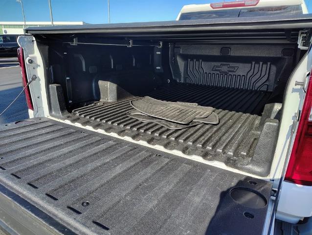 2019 Chevrolet Silverado 1500 Vehicle Photo in GREEN BAY, WI 54304-5303