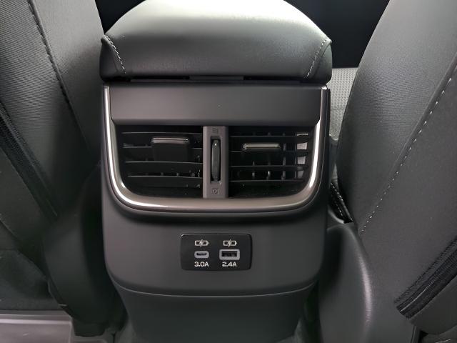 2025 Subaru Outback Vehicle Photo in Green Bay, WI 54304