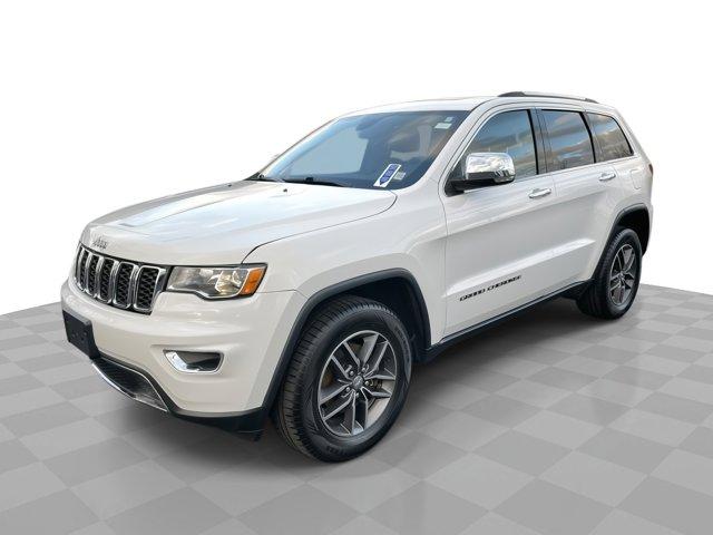 2017 Jeep Grand Cherokee Vehicle Photo in WILLIAMSVILLE, NY 14221-4303