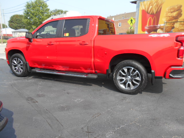 Used 2020 Chevrolet Silverado 1500 RST with VIN 3GCUYEET4LG365825 for sale in North Baltimore, OH