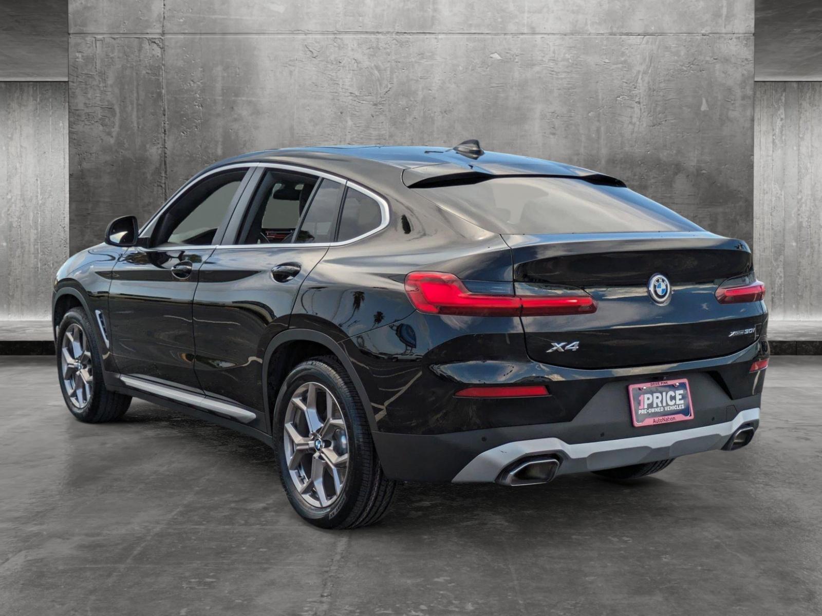 2022 BMW X4 xDrive30i Vehicle Photo in CLEARWATER, FL 33764-7163