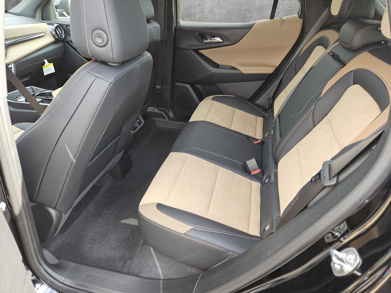 2025 Chevrolet Equinox Vehicle Photo in MESA, AZ 85206-4395