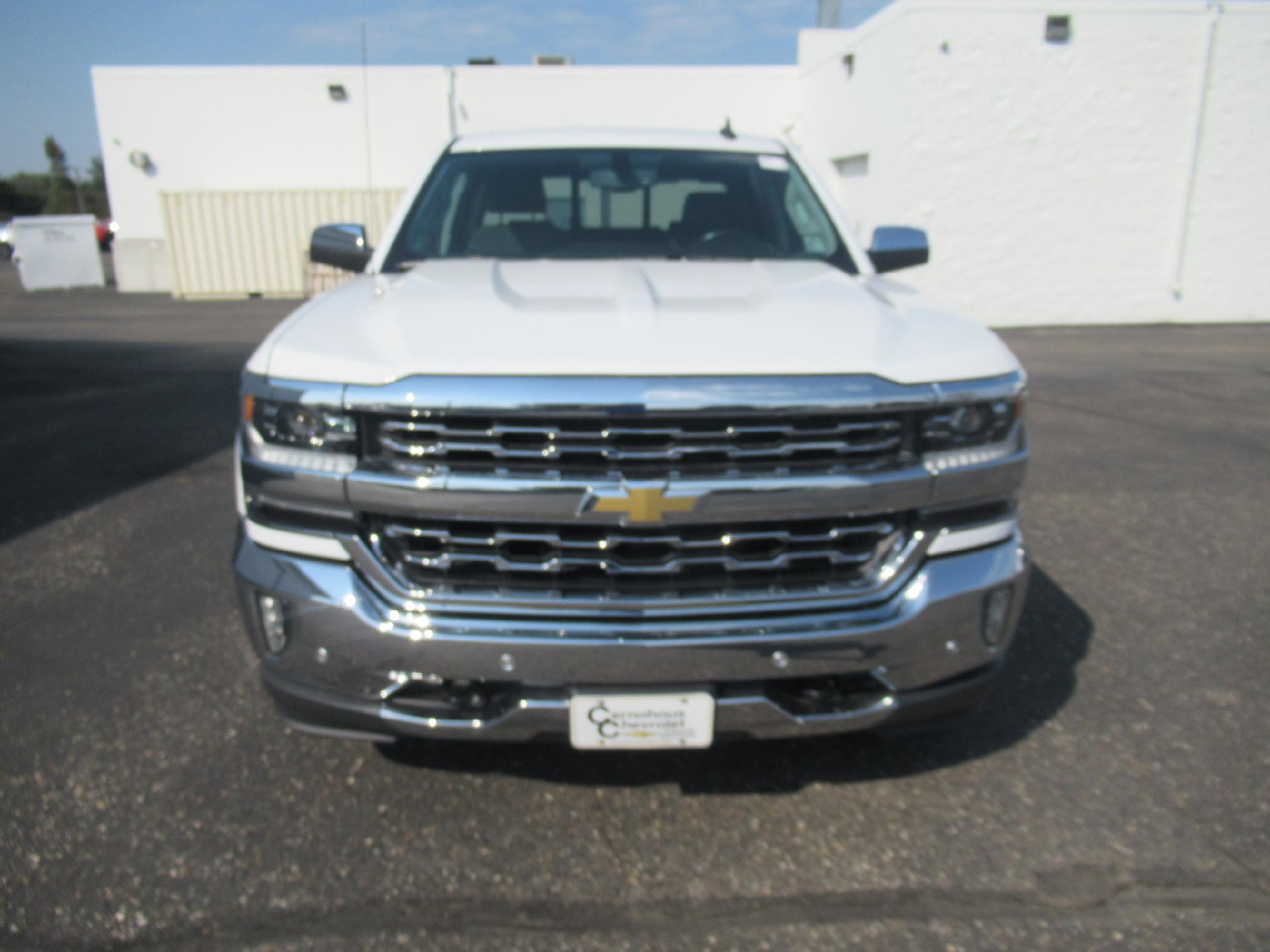 Used 2018 Chevrolet Silverado 1500 LTZ with VIN 3GCUKSEC9JG520513 for sale in Prescott, WI