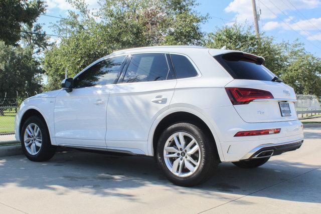 2024 Audi Q5 Vehicle Photo in HOUSTON, TX 77090