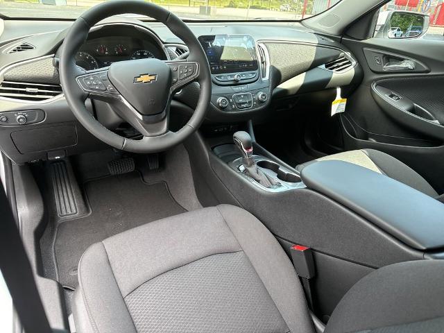 2025 Chevrolet Malibu Vehicle Photo in MARION, NC 28752-6372