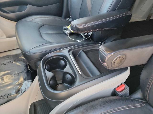 2020 Chrysler Pacifica Vehicle Photo in MIDLAND, TX 79703-7718