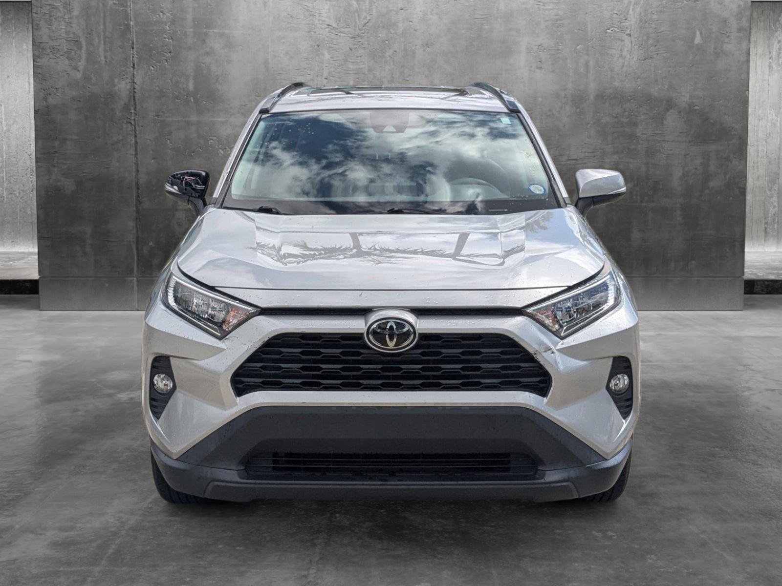 2019 Toyota RAV4 Vehicle Photo in Davie, FL 33331