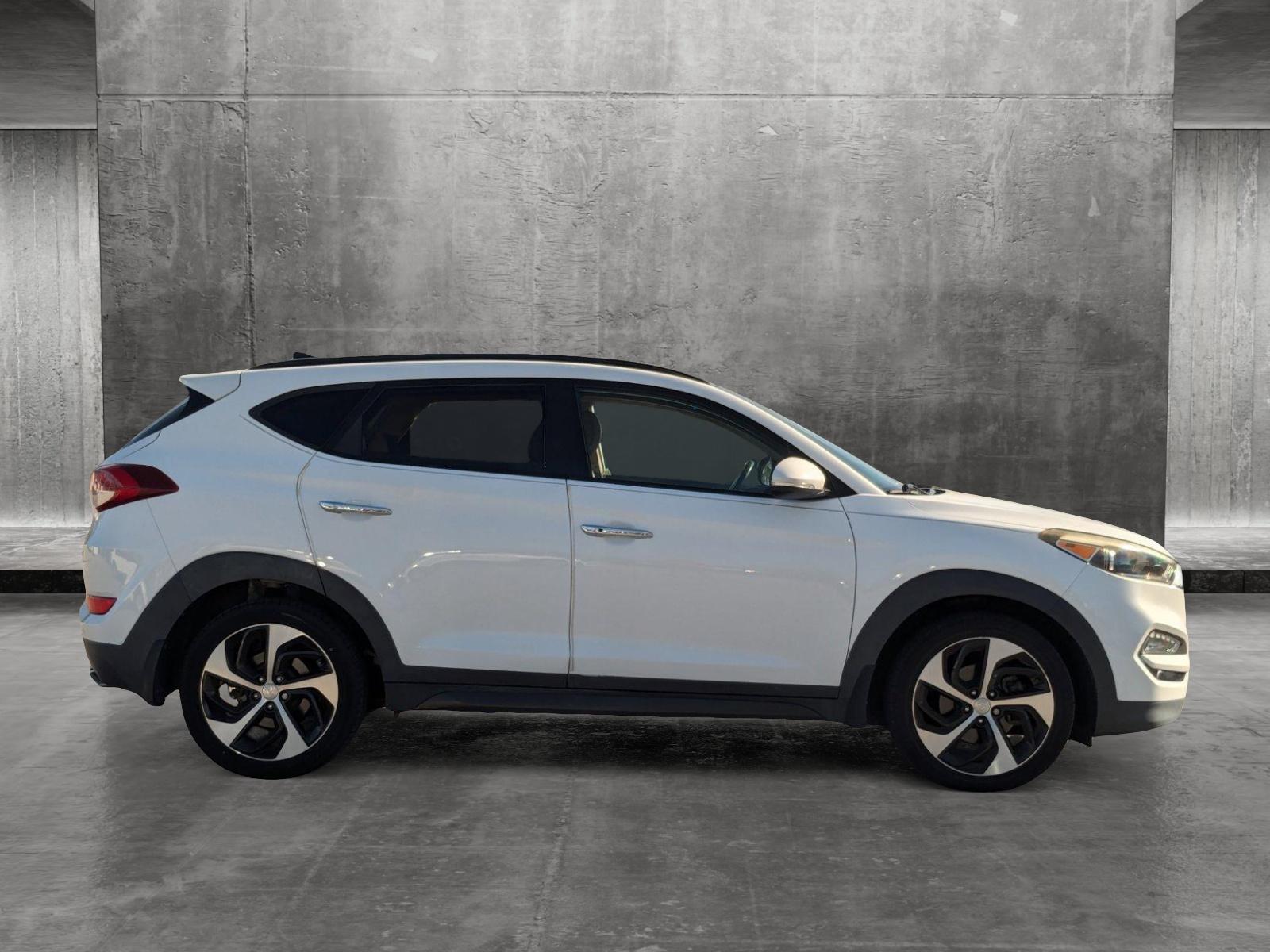 2016 Hyundai TUCSON Vehicle Photo in St. Petersburg, FL 33713