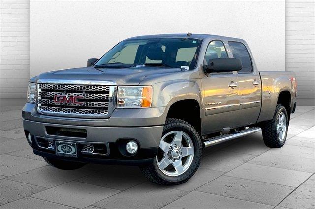 2012 GMC Sierra 2500HD Vehicle Photo in TOPEKA, KS 66609-0000