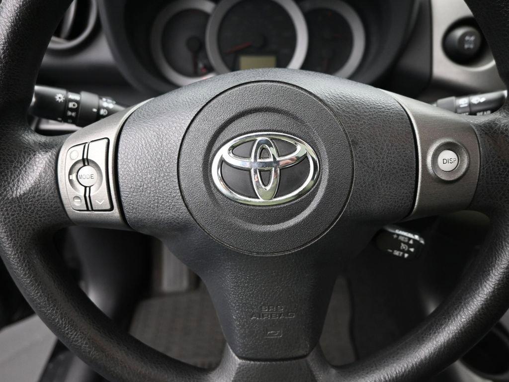 2011 Toyota RAV4 Vehicle Photo in Cedar Rapids, IA 52402