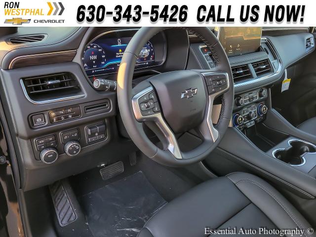 2024 Chevrolet Suburban Vehicle Photo in AURORA, IL 60503-9326