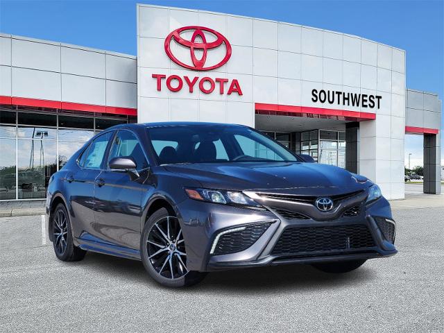 2024 Toyota Camry Vehicle Photo in Lawton, OK 73505-3409